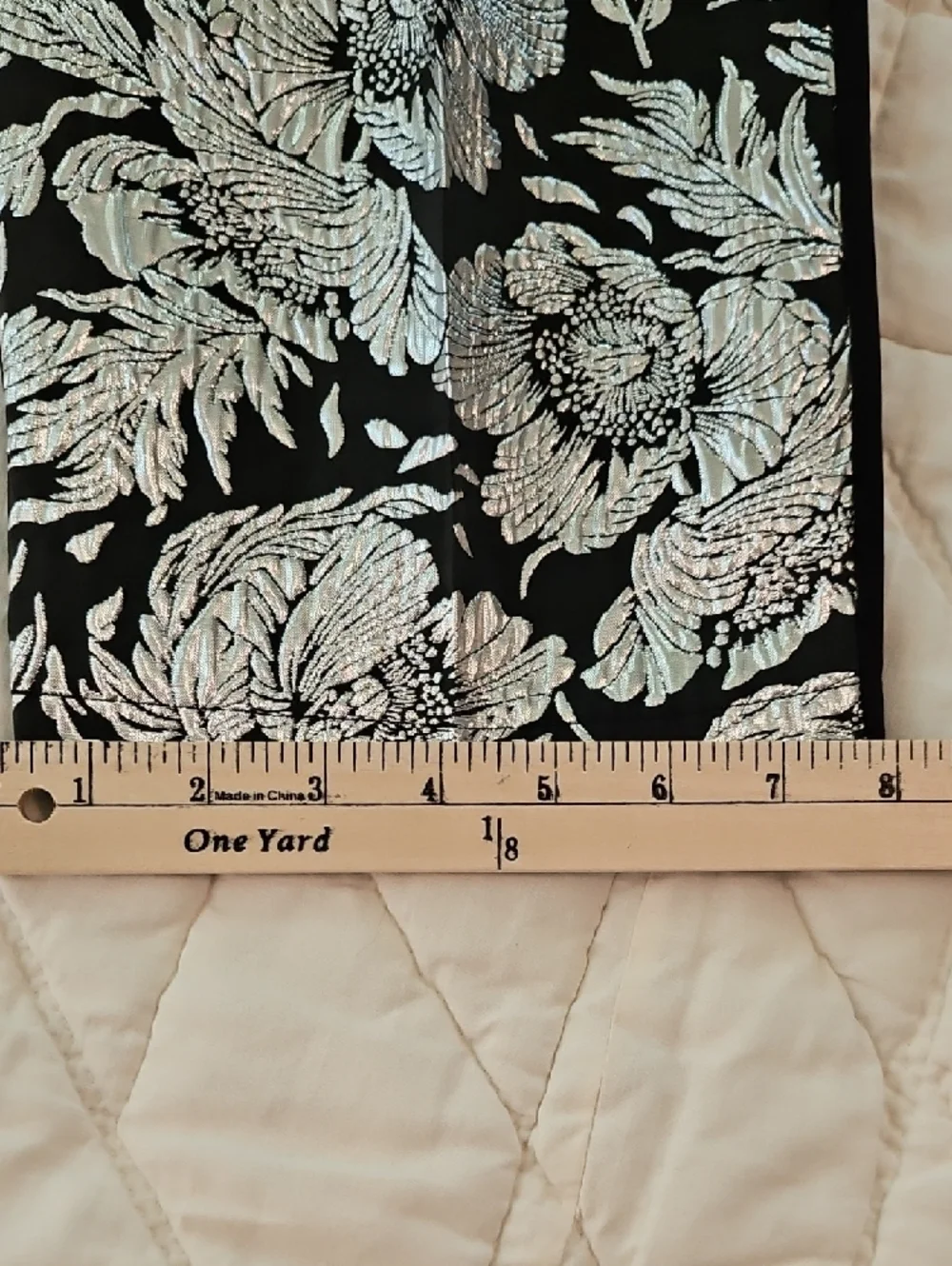 Eloquii Plus Size Wide Leg w/Silver Floral Appliqué  - Size 18 - Picture 6 of 10